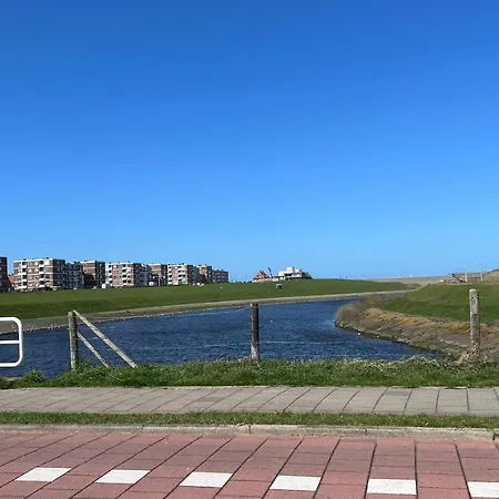 Stayatsea Lägenhet *